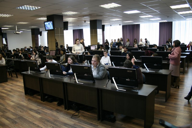  В УлГПУ им. И.Н. Ульянова свыше 600 студентов написали второй Всероссийский правовой (юридический) диктант