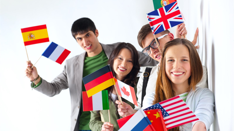 УлГПУ приглашает всех желающих на  курсы разговорного английского, немецкого, французского, испанского, итальянского и китайского языков