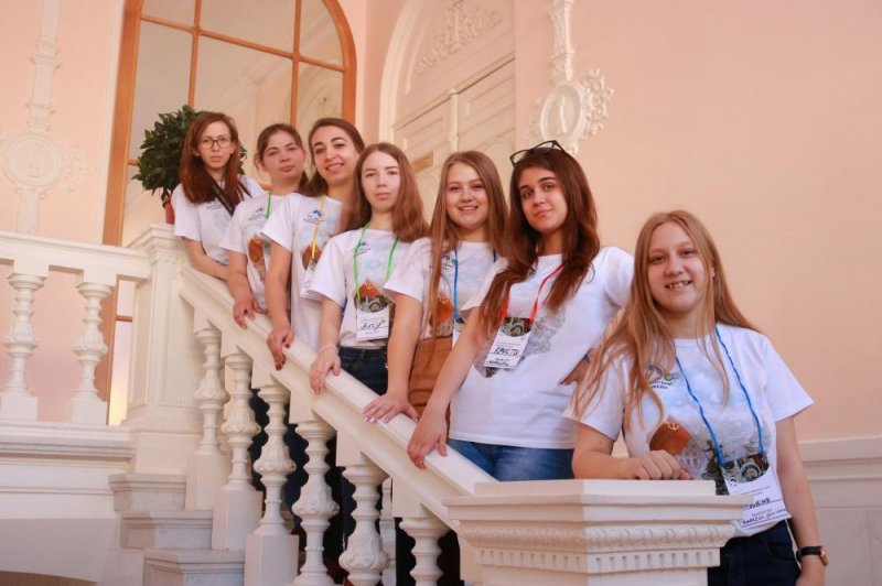 Студенты УлГПУ стали участниками образовательной школы для волонтёров «М.И.Р. – молодёжь, история, Россия»