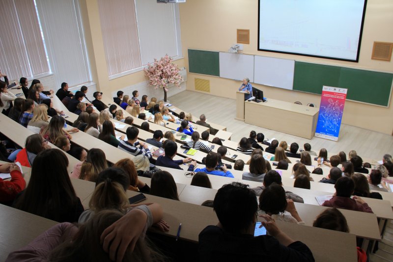 В рамках Международного форума креативных индустрий в УлГПУ прошла открытая лекция профессора Московского гуманитарного университета Тамары Гудима
